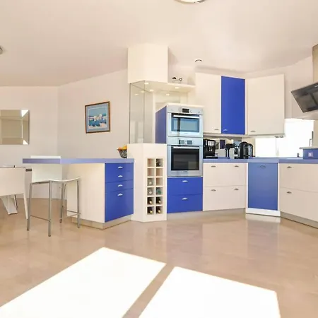 5br With Private Pool - What'app - 0049-1521-4658-810 - For Reservations!